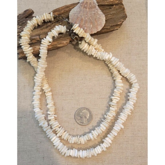 White Natural Clam Shell Bead Collar Necklace Lot 2 Hawaiian 17" Surfer Unisex - Picture 4 of 5